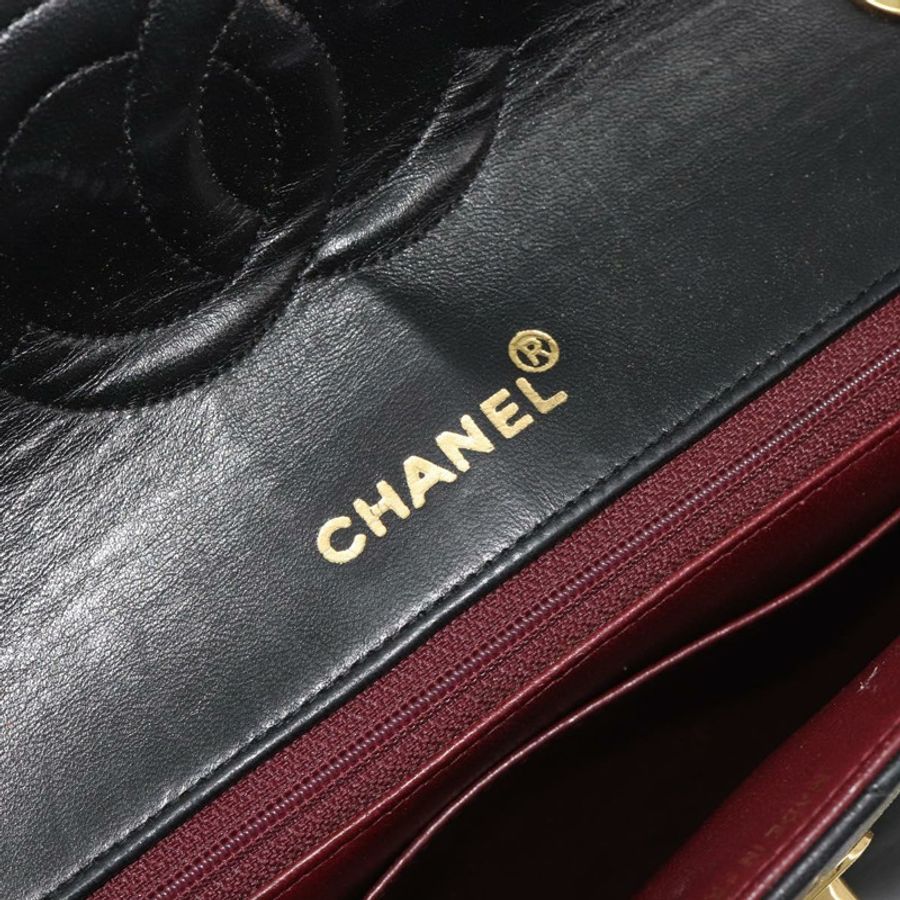 【日本直送】香奈兒 (CHANEL) 絎縫鏈條單肩包,羊皮材質,黑色,金色雙C標誌,正品編號 bs36306V-16