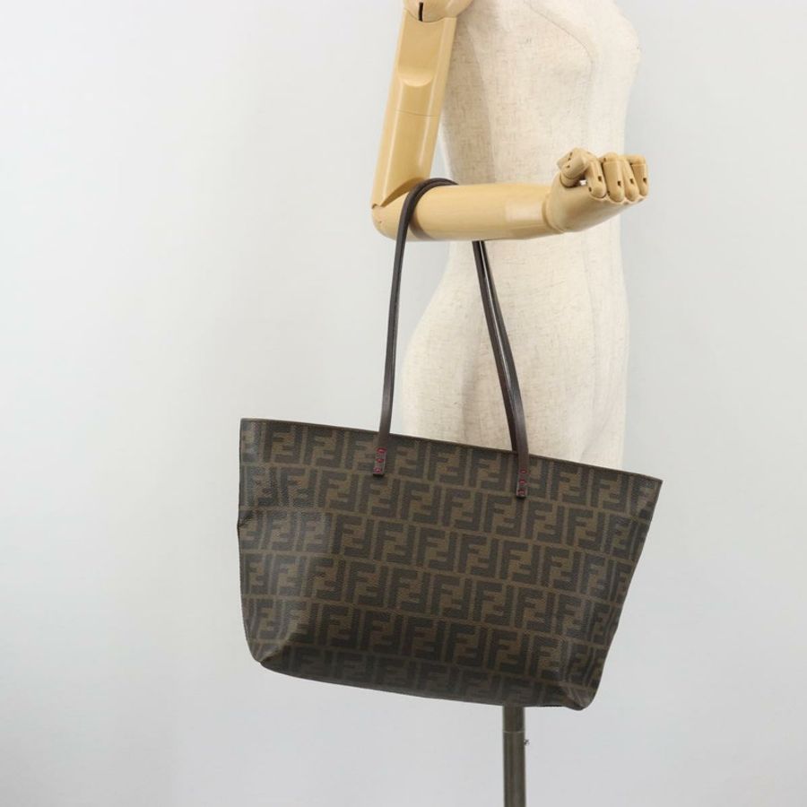 【日本直送】FENDI Zucca帆布手提包 PVC棕黑色 正品 hk3983A-21