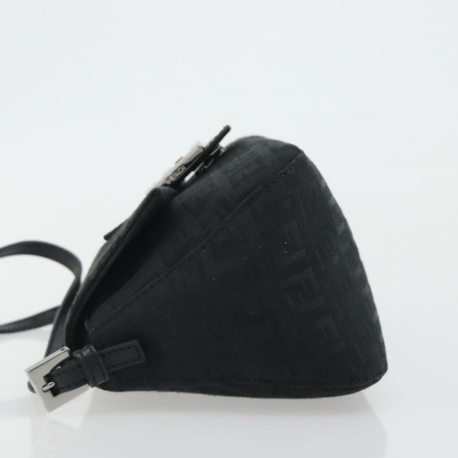 【日本直送】FENDI Zucchino帆布Mamma Baguette單肩包 黑色銀色 正品 ki6734M-4