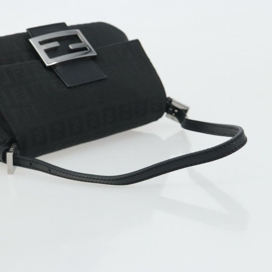 【日本直送】FENDI Zucchino帆布Mamma Baguette單肩包 黑色銀色 正品 ki6734M-6