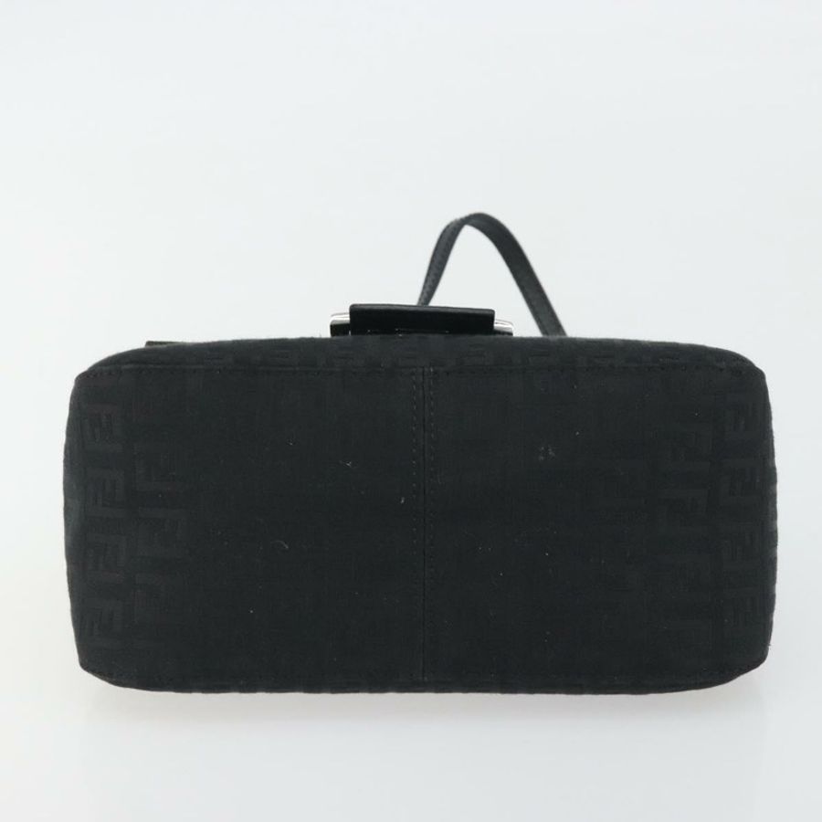 【日本直送】FENDI Zucchino帆布Mamma Baguette單肩包 黑色銀色 正品 ki6734M-8