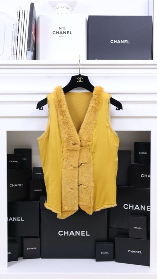 Chanel 97年兔毛黄色皮草马甲外套-5