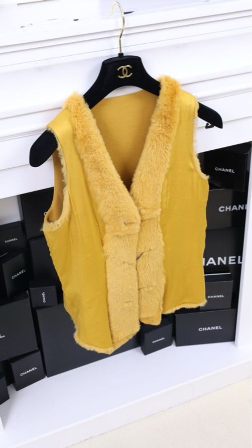 Chanel 97年兔毛黄色皮草马甲外套-7