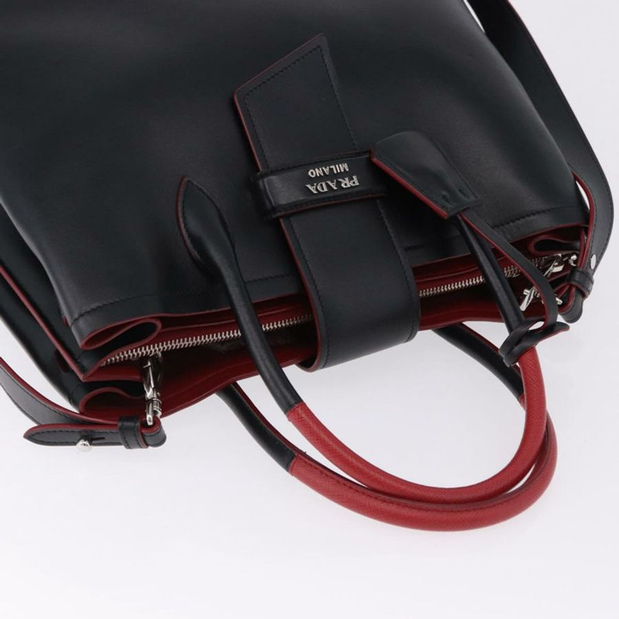 【日本直送】PRADA 手提包 皮革 兩用 黑色 銀色 正品 ki6745M-5