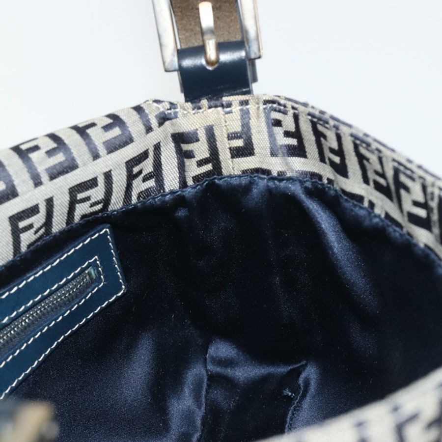 【日本直送】FENDI Zucchino 帆布 Mamma Baguette 單肩包 海軍藍/銀色 正品 yk20655SAM-19