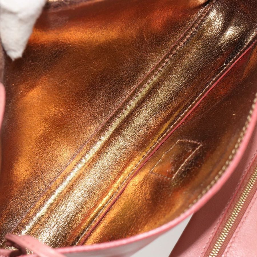 【日本直送】FENDI 鉚釘 Mamma Baguette 單肩包 皮革 粉紅色 金色色調 正品 yk20664SAM-17