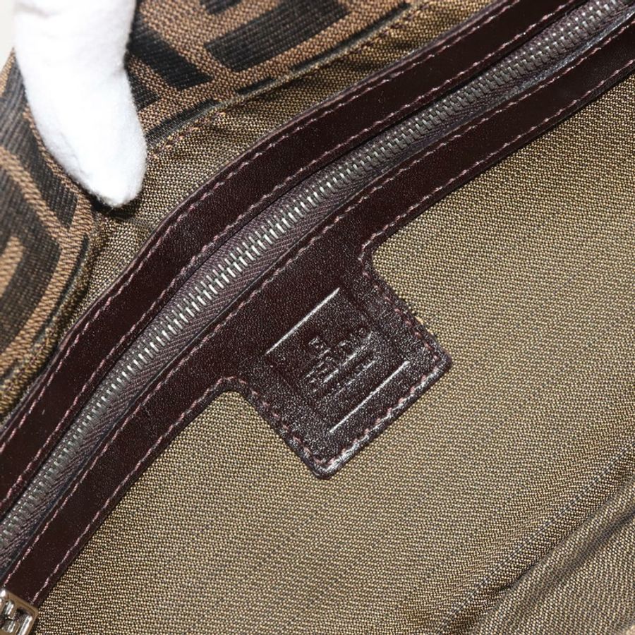 【日本直送】FENDI Zucca帆布Mamma Baguette單肩包 棕色銀色 正品 yk20681SAM-17