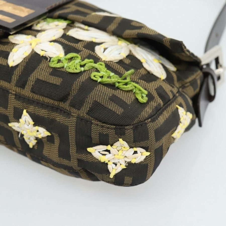【日本直送】FENDI Zucca 帆布花朵刺繡 Mamma Baguette 棕色銀色正品 yk20688SM-9