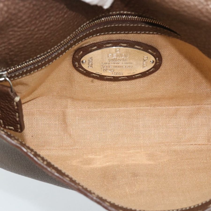【日本直送】FENDI Celeria Mamma Baguette 單肩包 皮革 棕色 銀色 正品 yk20699SAM-15