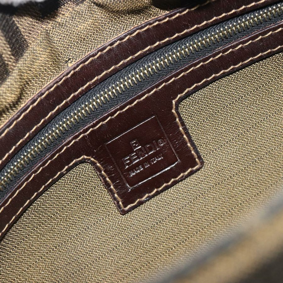 【日本直送】FENDI Zucca帆布Mamma Baguette單肩包 棕色金色 正品 yk20702SAM-18