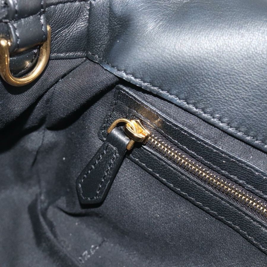 【日本直送】FENDI Zucca Mamma Baguette 手提包,皮革材質,兩用,黑色/金色,貨號 8BH600,正品,yk20707SAM-19