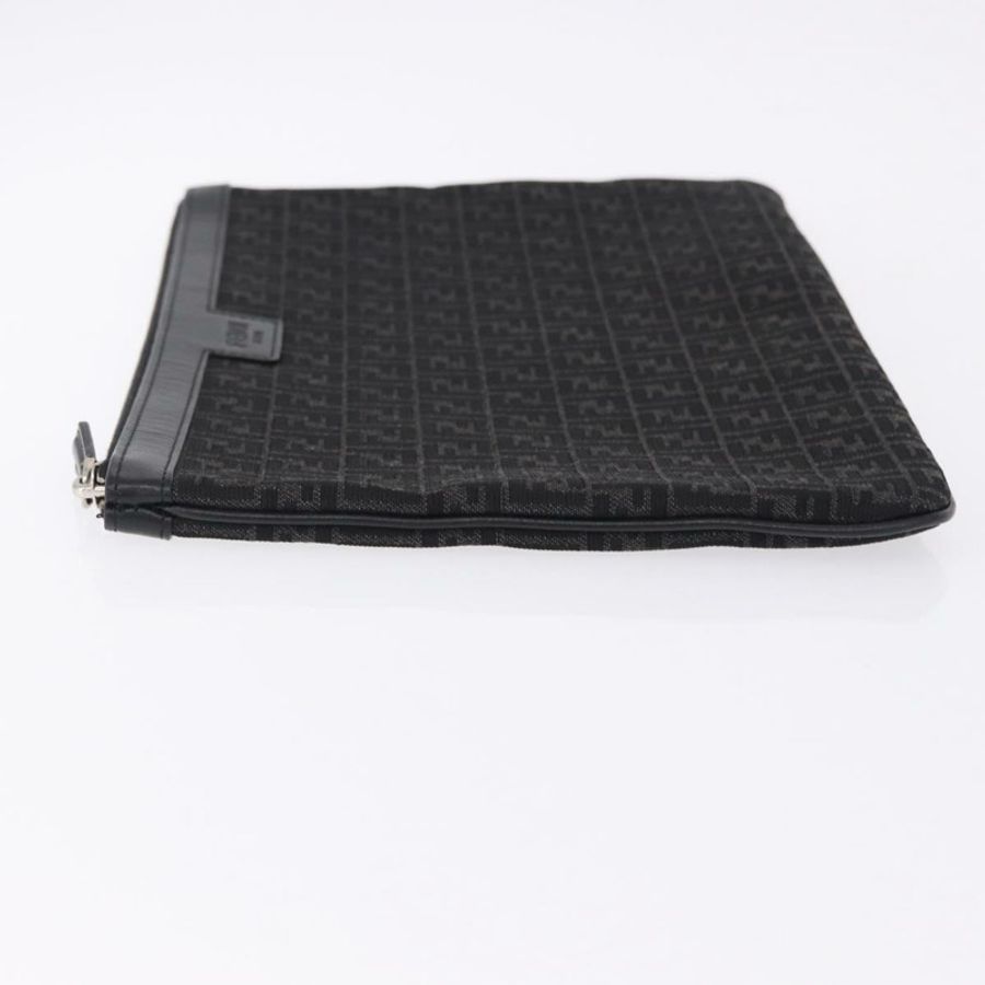 【日本直送】FENDI Zucchino 帆布手拿包 黑色 正品 ki6765V-4