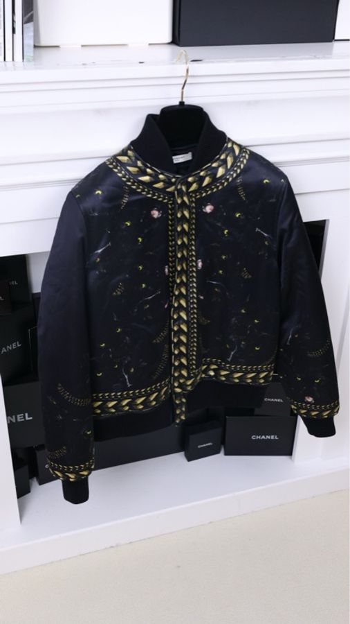 Givenchy黑金滚边印花棉服外套-1