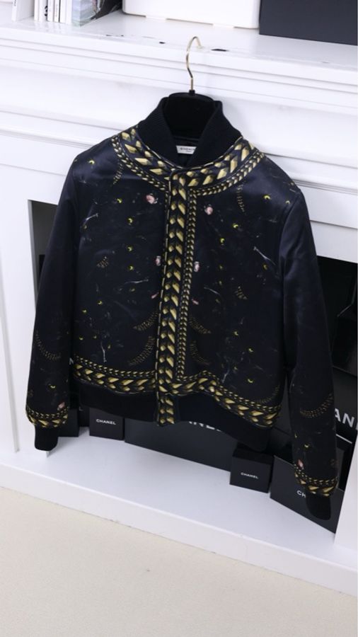 Givenchy黑金滚边印花棉服外套-3