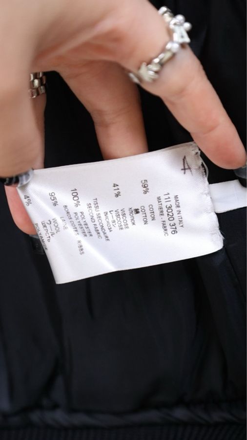 Givenchy黑金滚边印花棉服外套-17