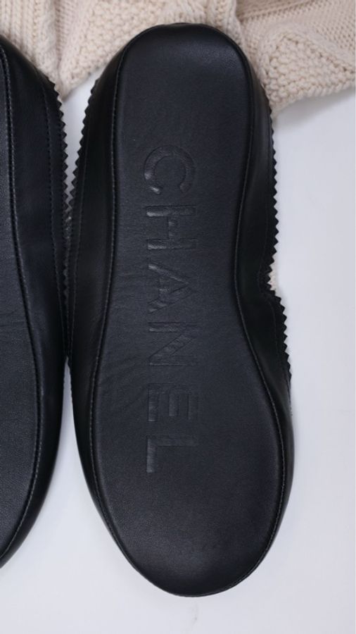 Chanel米白色针织拼皮长袜-6