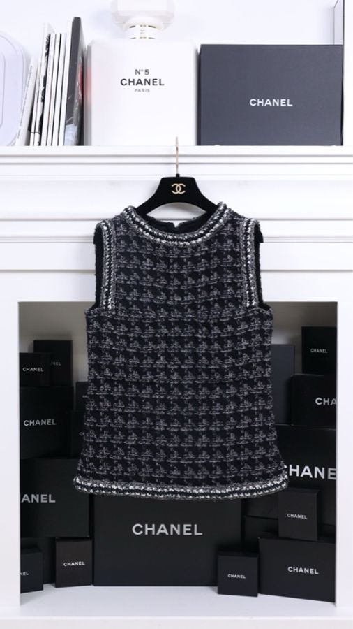 Chanel 17年灰黑千鸟格圆领背心马甲-0