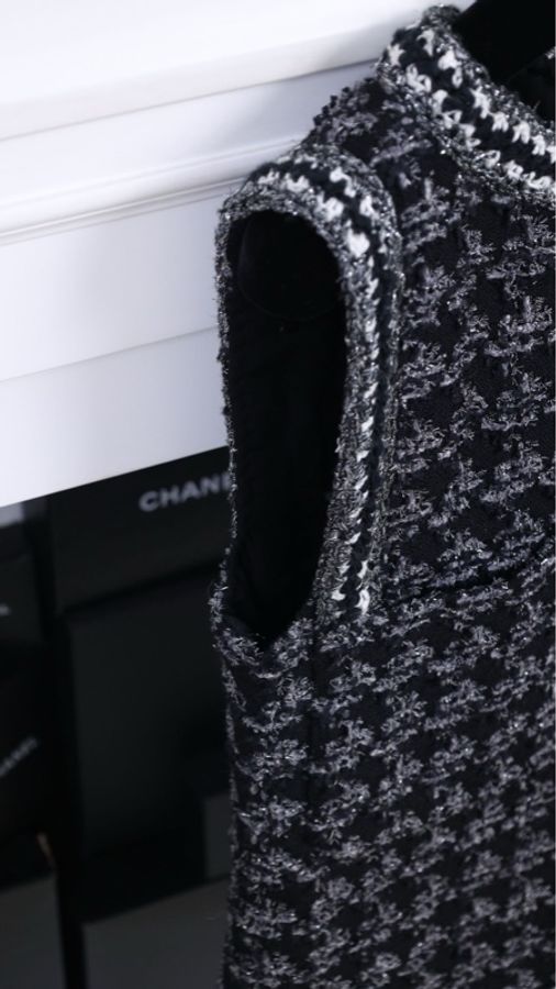 Chanel 17年灰黑千鸟格圆领背心马甲-13