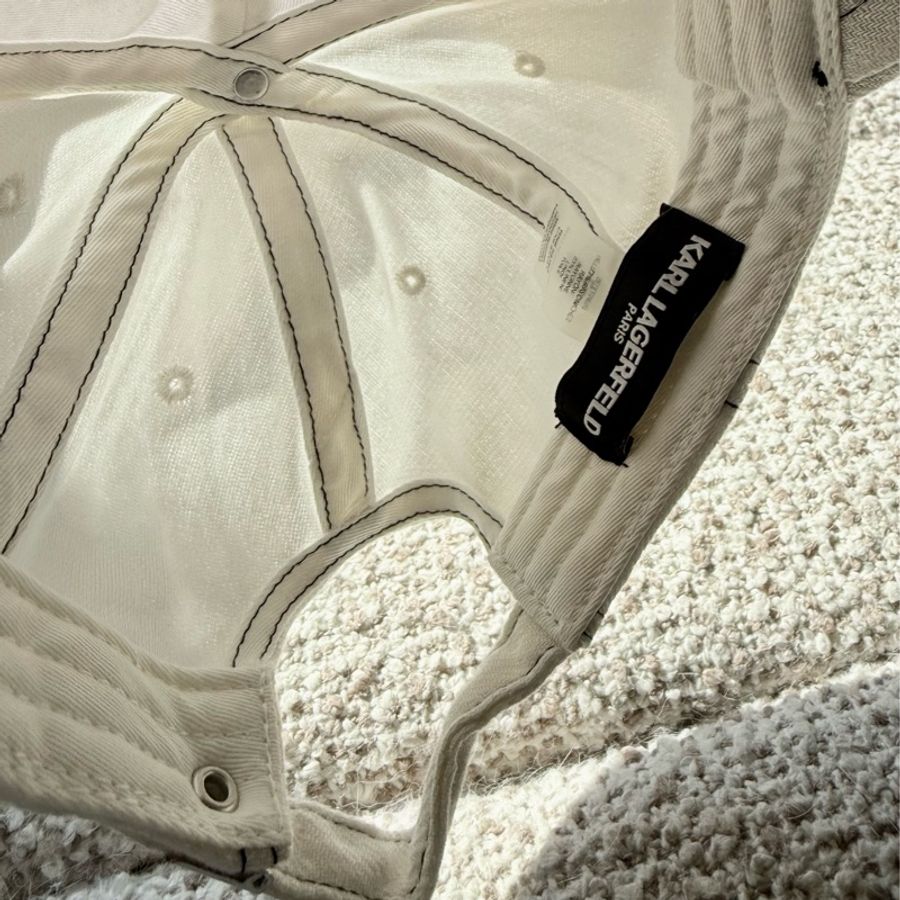 KARL LAGERFELD 白色貓耳鴨舌帽-4