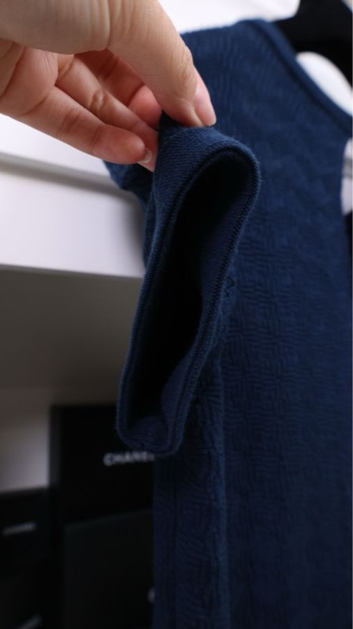 Chanel藏青色圆领两口袋短袖上衣-11