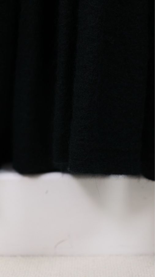 Chanel 19年黑色马海毛珍珠百褶连衣裙-13