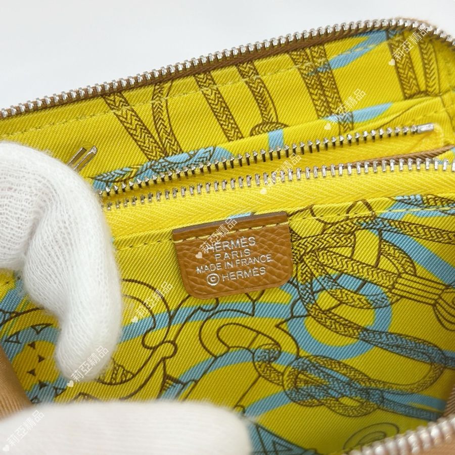 莉亞精品♡ Hermes 金棕絲巾短夾 U刻 二手美包-13