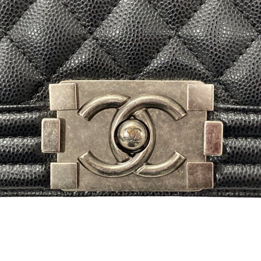 CHANEL 香奈兒 THE BOY BAG MINI 黑色 荔枝皮 魚子醬皮 銀釦-13