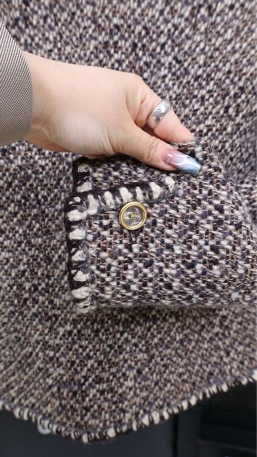 Chanel 01年棕色粗花呢金扣上衣外套-9