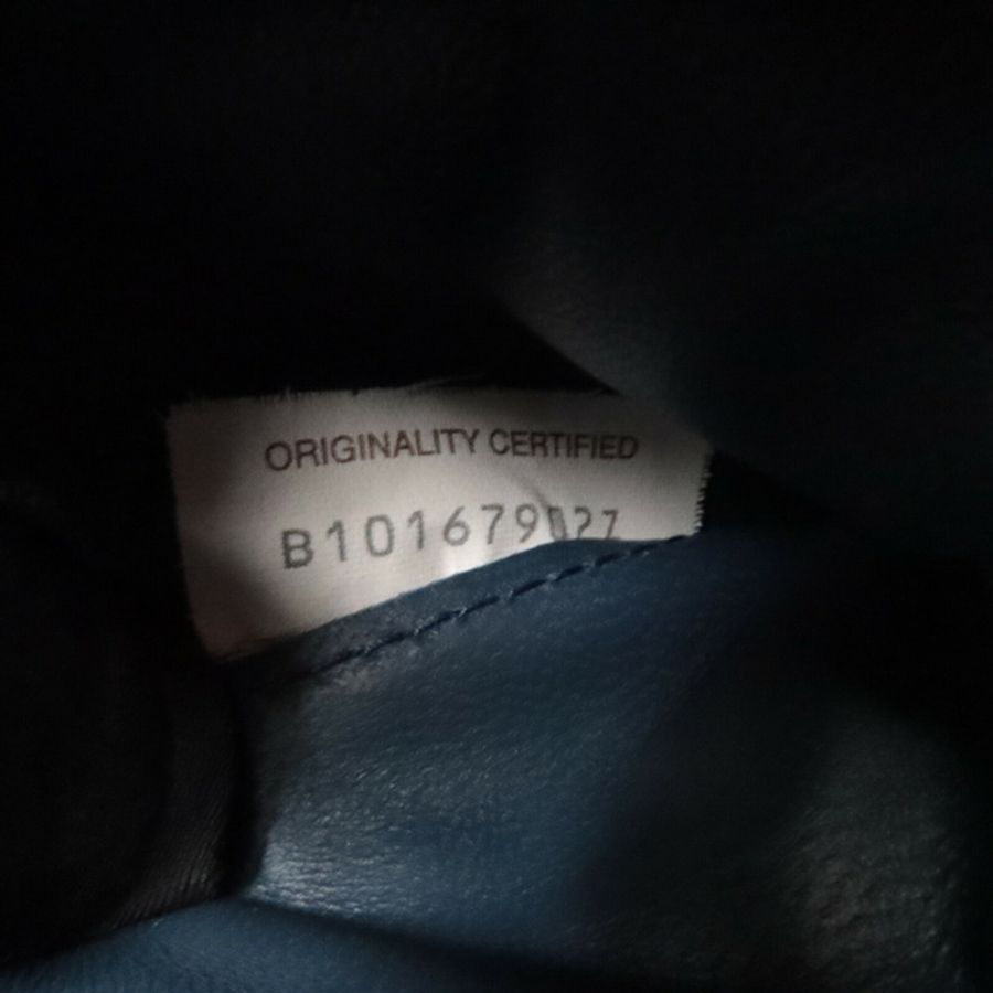 BOTTEGA VENETA 羊皮皮革Padded Cassette肩背袋-6