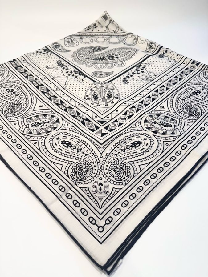 HERMES Cheval de Coeur Bandana愛心駿馬披肩 140 - 黑白-2