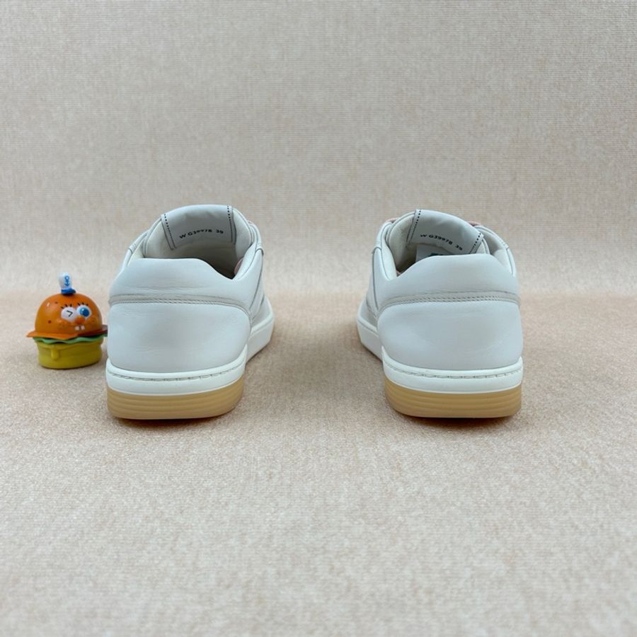 Chanel香奈兒24P白粉板鞋 尺碼:39 碼-4
