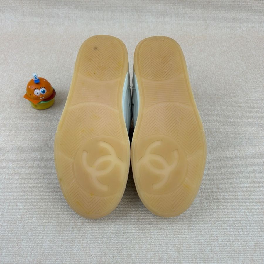 Chanel香奈兒24P白粉板鞋 尺碼:39 碼-6