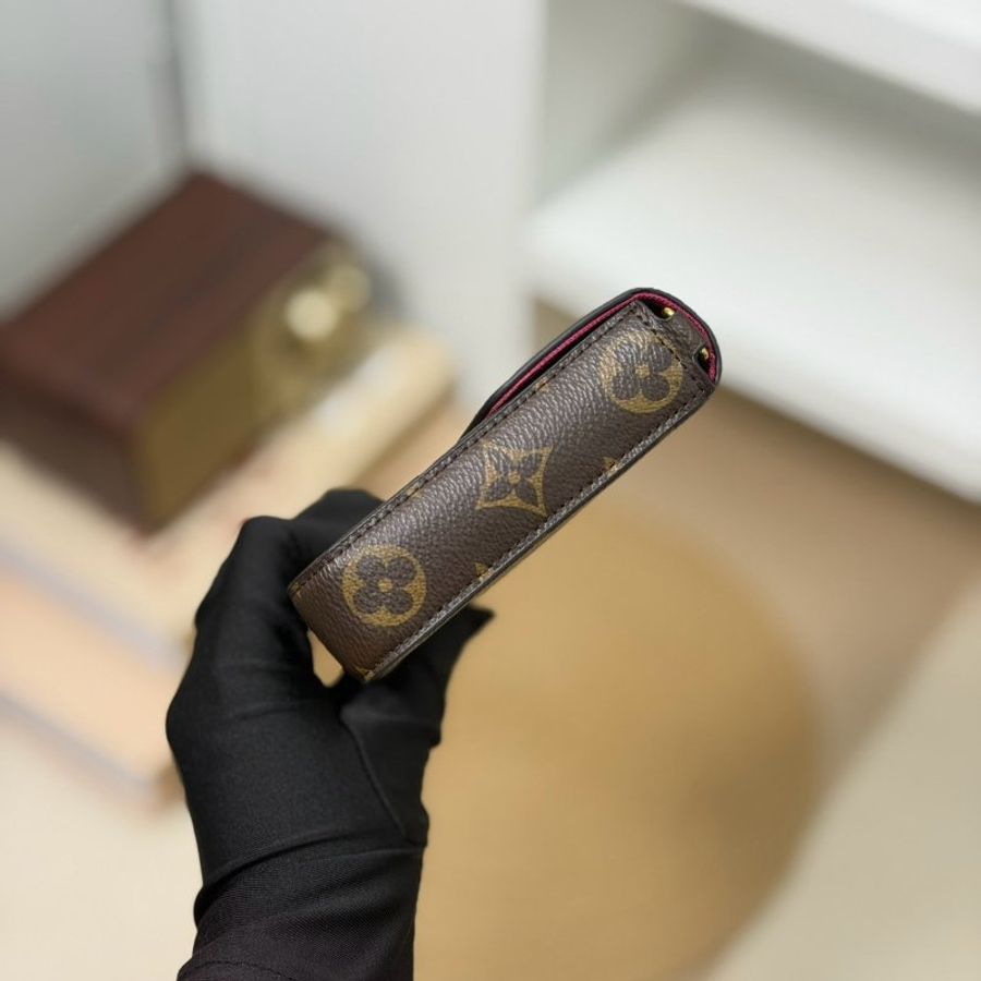 🏷LV 路易威登.Félicie Pochette 三合一 woc M81896-2