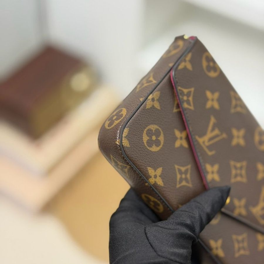 🏷LV 路易威登.Félicie Pochette 三合一 woc M81896-4