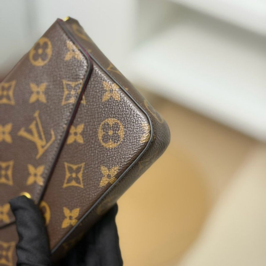 🏷LV 路易威登.Félicie Pochette 三合一 woc M81896-5