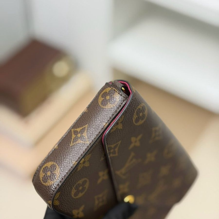 🏷LV 路易威登.Félicie Pochette 三合一 woc M81896-8