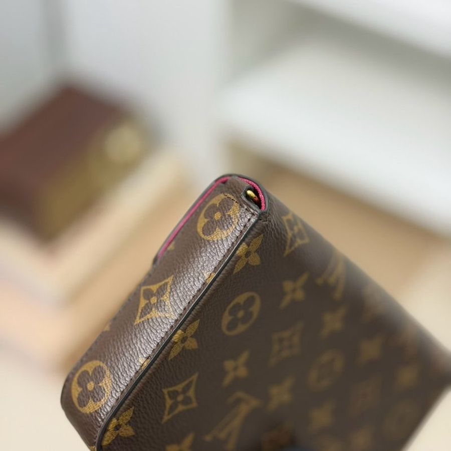 🏷LV 路易威登.Félicie Pochette 三合一 woc M81896-10