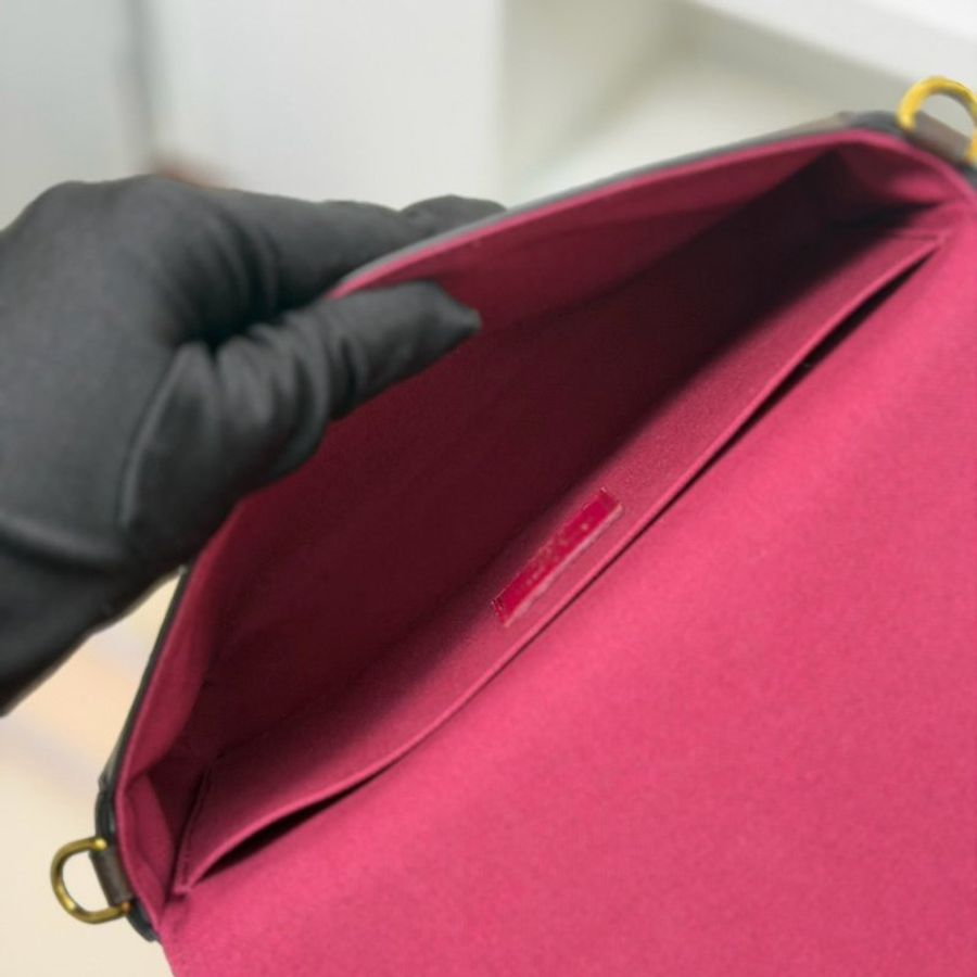 🏷LV 路易威登.Félicie Pochette 三合一 woc M81896-16