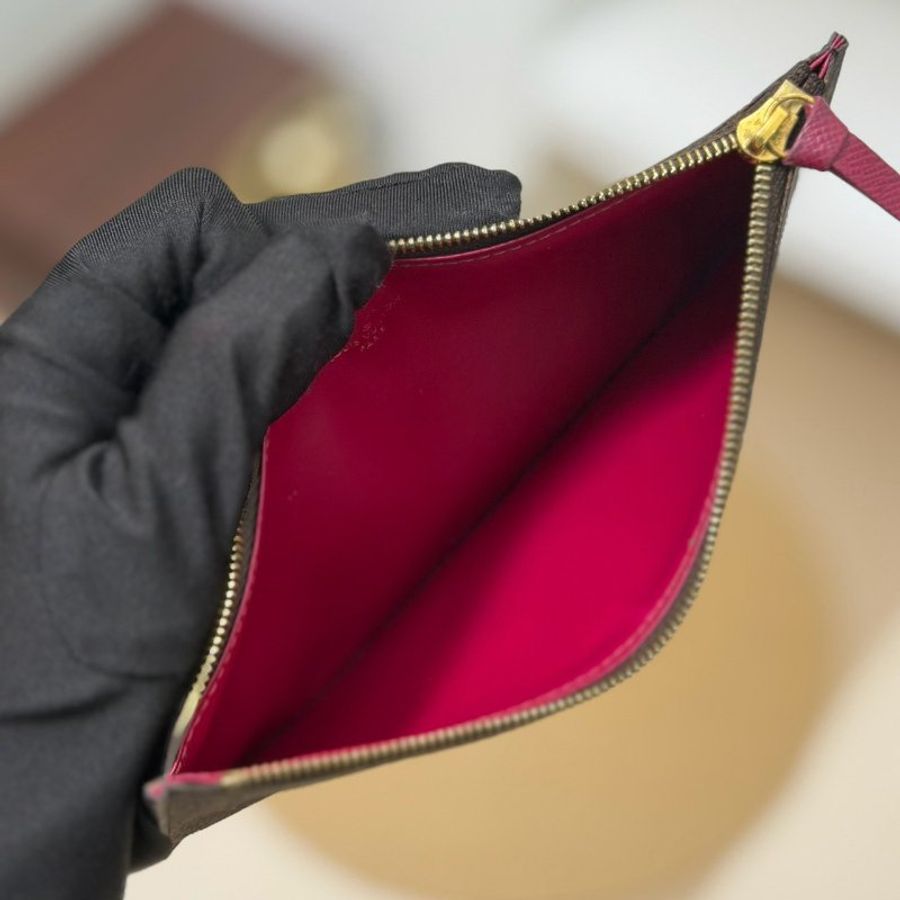 🏷LV 路易威登.Félicie Pochette 三合一 woc M81896-33