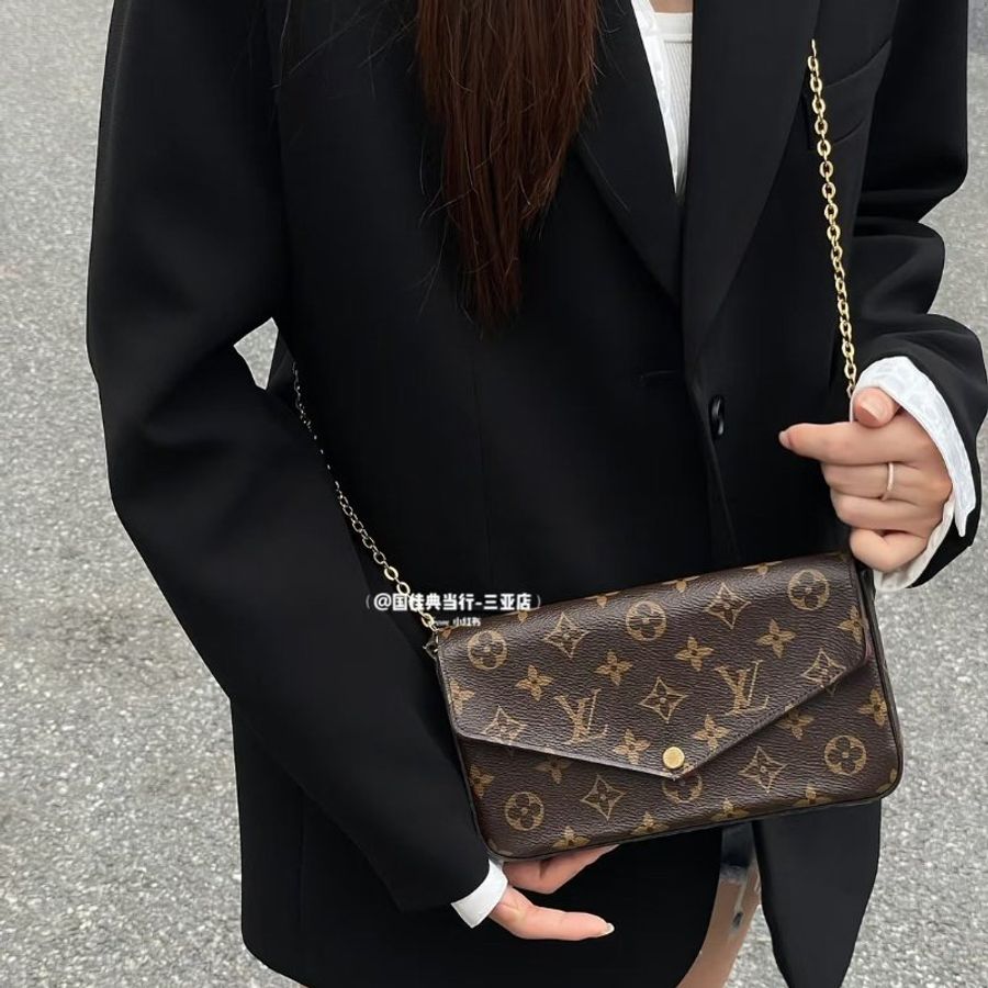 🏷LV 路易威登.Félicie Pochette 三合一 woc M81896-38