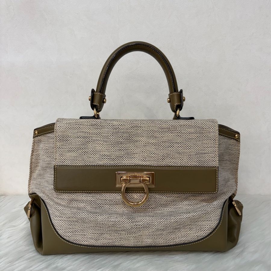 Ferragamo 防潑水帆布橄欖綠牛皮手提斜背包 肩背包 側背包 醫生包 兩用包-1