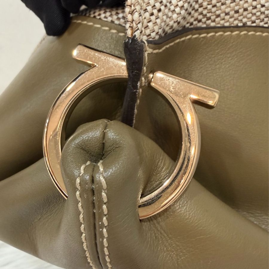 Ferragamo 防潑水帆布橄欖綠牛皮手提斜背包 肩背包 側背包 醫生包 兩用包-14