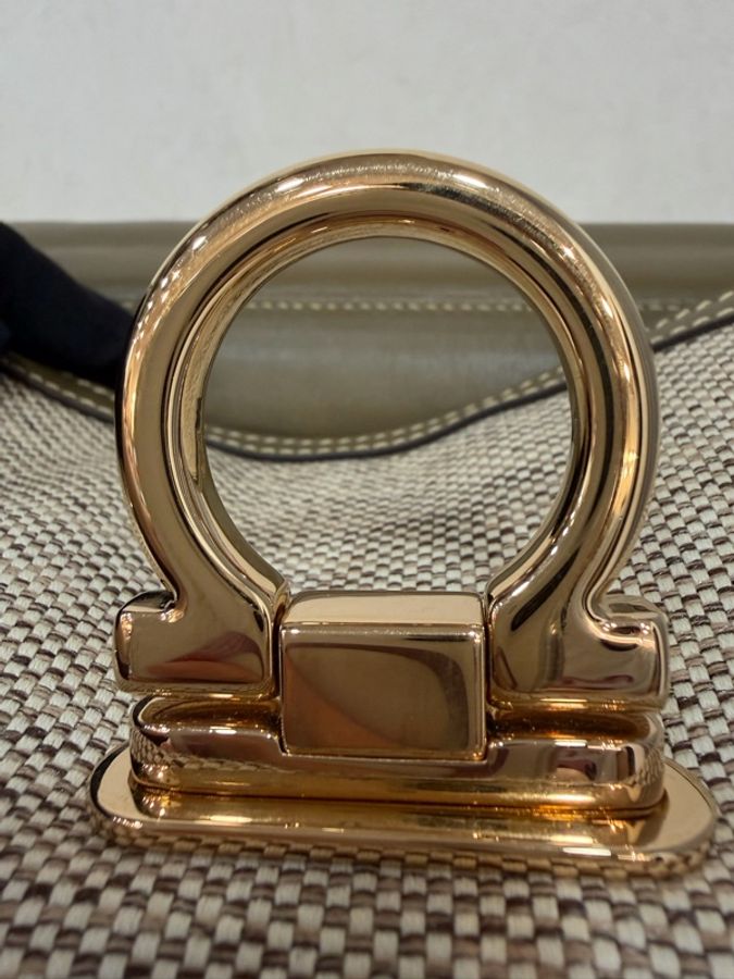 Ferragamo 防潑水帆布橄欖綠牛皮手提斜背包 肩背包 側背包 醫生包 兩用包-20