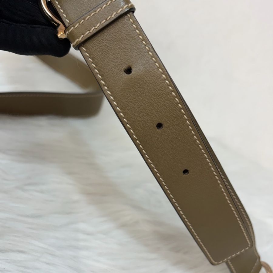 Ferragamo 防潑水帆布橄欖綠牛皮手提斜背包 肩背包 側背包 醫生包 兩用包-52