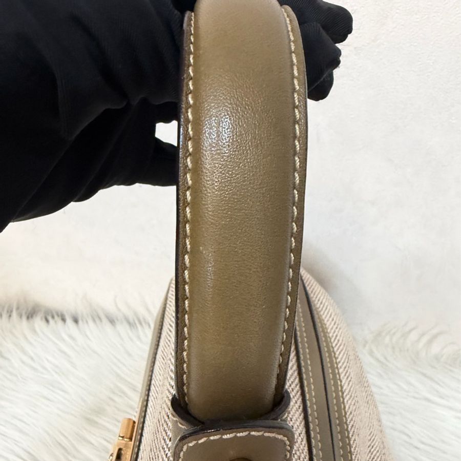 Ferragamo 防潑水帆布橄欖綠牛皮手提斜背包 肩背包 側背包 醫生包 兩用包-69