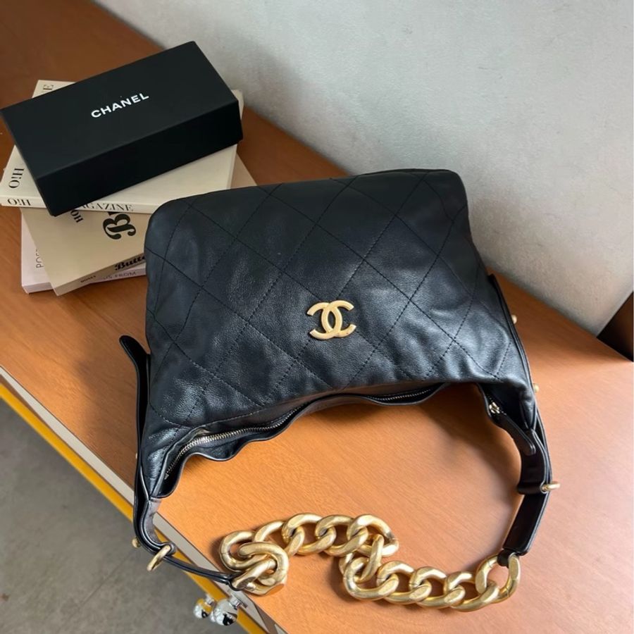Chanel • 22c黑金嬉皮Hobo餃子包 全新全配-5
