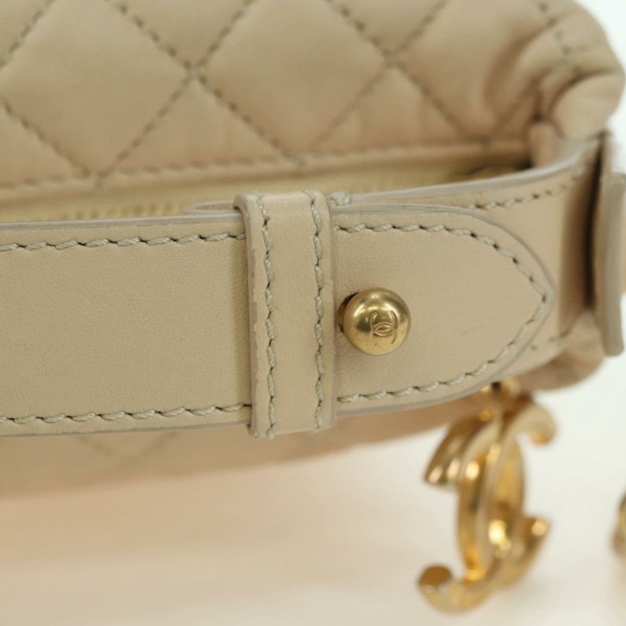 【日本直送】香奈兒 (CHANEL) 絎縫鏈條肩背包,羊皮材質,象牙色,金色雙C標誌,貨號 bs35037M-13