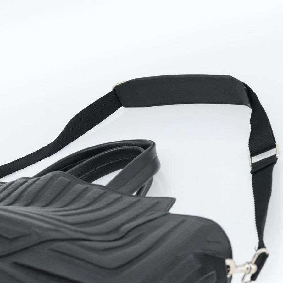 【日本直送】BALENCIAGA 汽車手提包 皮革 2way 黑色銀色 679461 Auth mr2586V-9