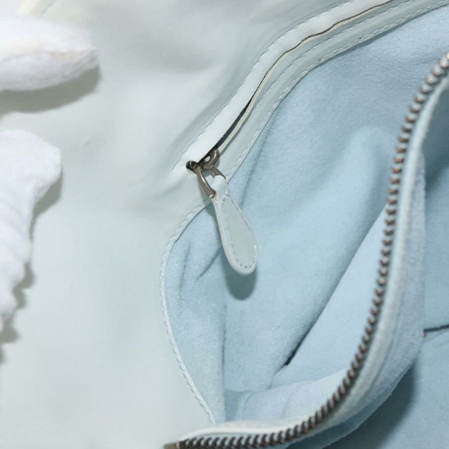 【日本直送】BOTTEGA VENETA INTRECCIATO 手袋皮革白色正品 am11708A-24