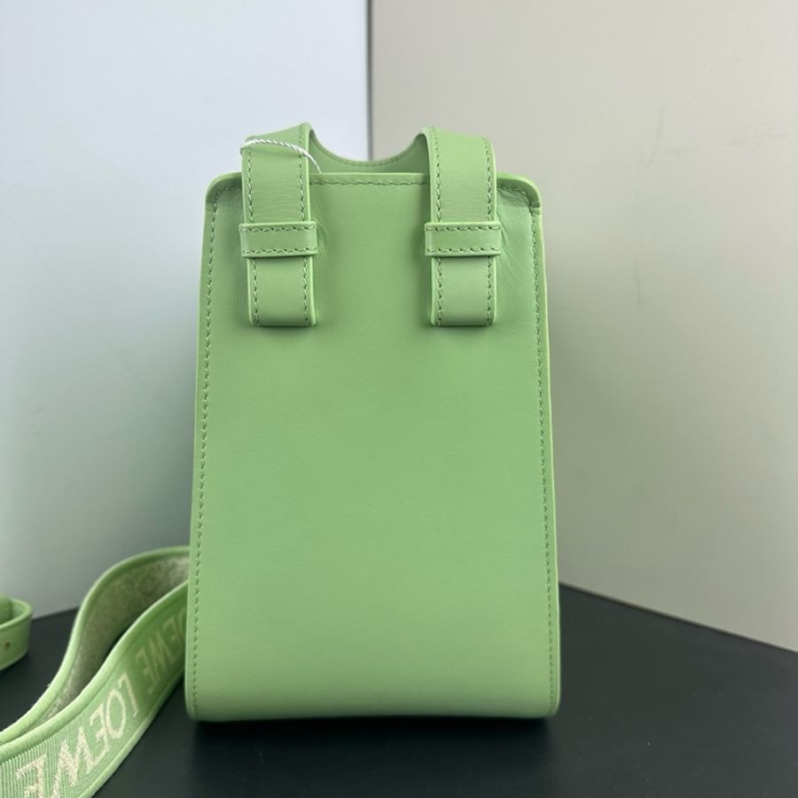 羅意威/Loewe Hammock Compact 吊床包手提包斜挎包 萊姆綠-3